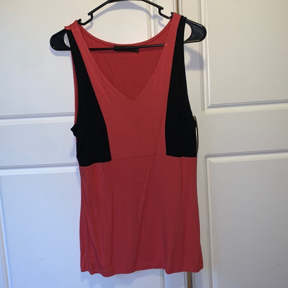 The Limited size Medium coral & black tank top